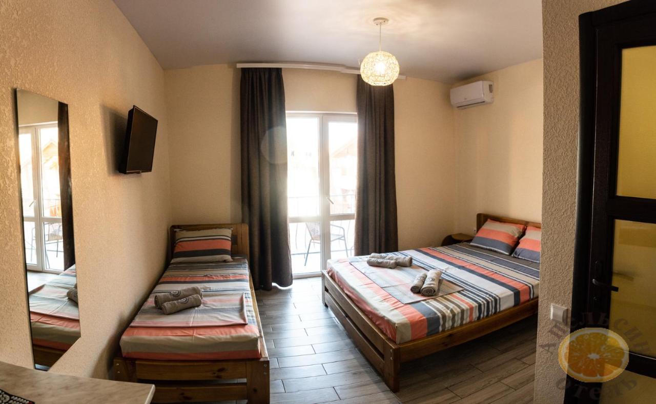 Apelsin Hotel Koblevo Phòng bức ảnh